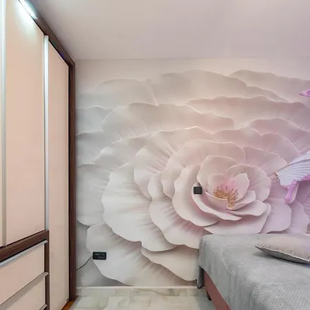 Beachfront Romilda Apartment Makarska
